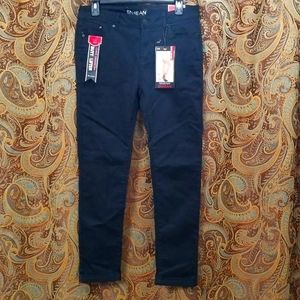 Black Butt Lifting Cuffed Jeans